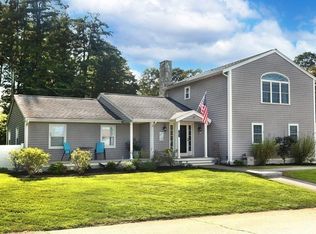 5 Bartlett Dr, Georgetown, MA 01833