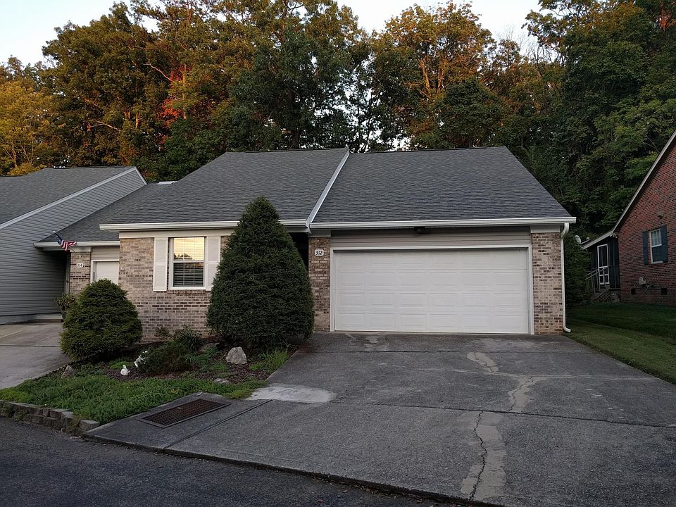 1st image of 312 Camelot Ct