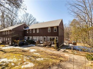 239 Old Farms Rd APT 14A, Avon, CT 06001