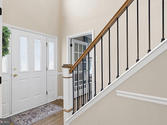 5th image of 3116 N Pinewood Dr