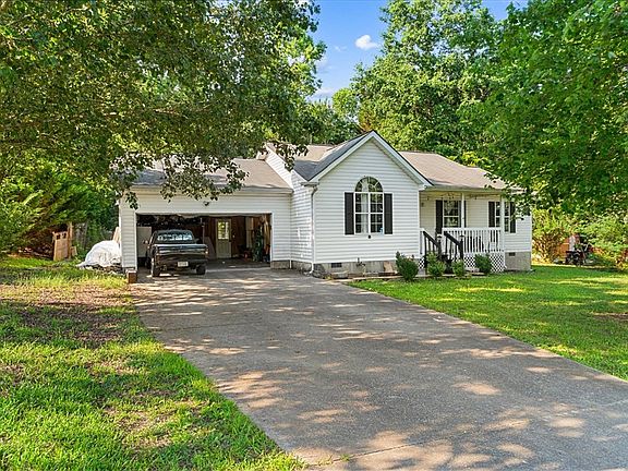 3rd image of 1385 Dustin Dr