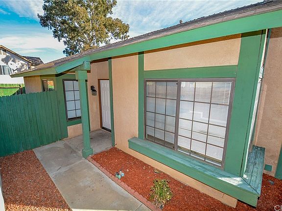 3rd image of 13672 Gemini St