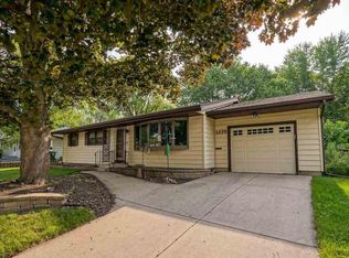 1225 Ellen Ave, Madison, WI 53716