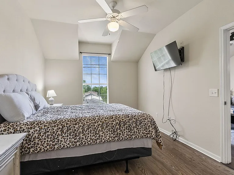 1901 5th Ave E #2317 — Photo 9