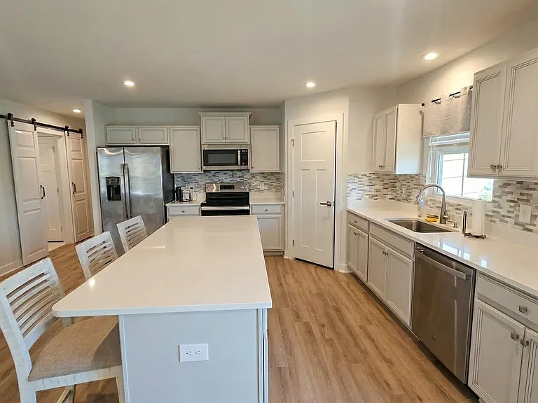 204 Wellwood Way — Photo 5