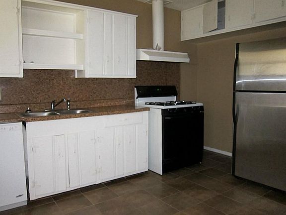 4th image of 7437 Evie Ln