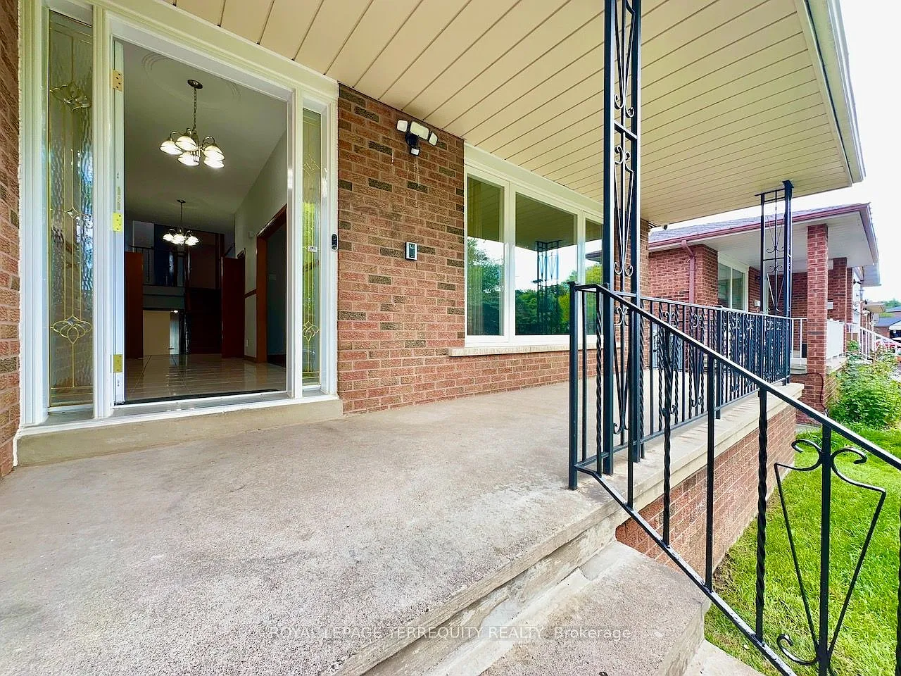 4 bed, $3,300 — Photo 4
