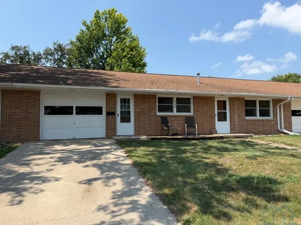 908 8th Ave, Sheldon, IA 51201
