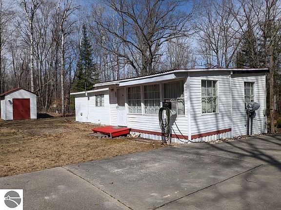 4th image of 1691 Westwood Ct
