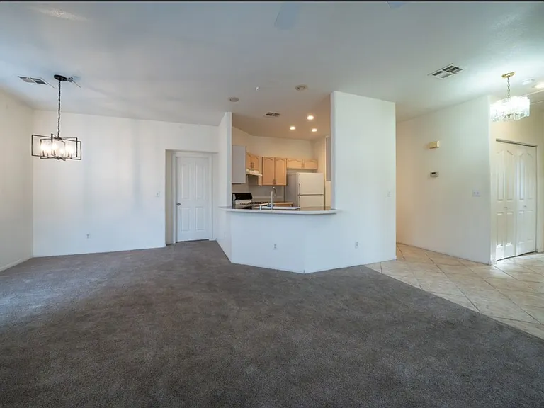 984 Country Skies Ave — Photo 6