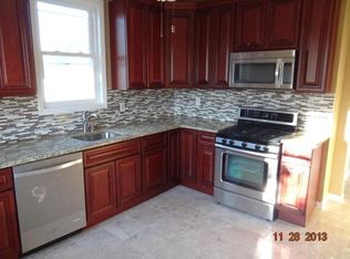 32 Edwards Ct #1, Bayonne, NJ 07002