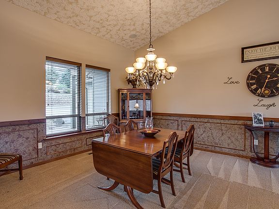 Formal Dining Area