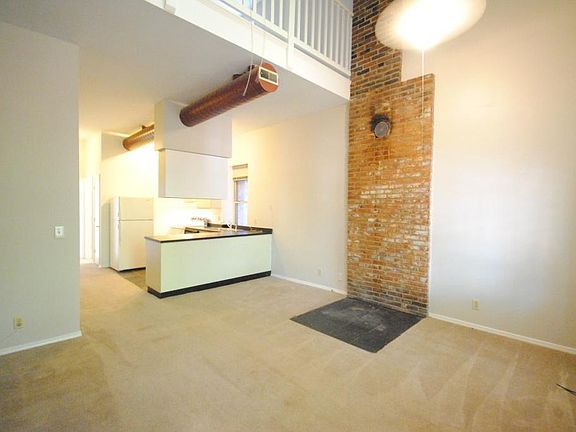 5th image of 2349 Menard St APT D