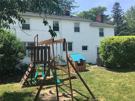 2nd image of 5 Fox Chapel Ct