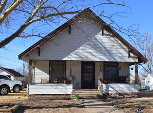 107 N Hays Ave, Protection, KS 67127