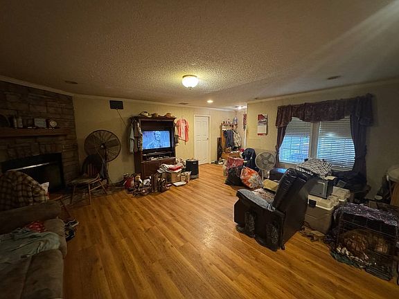 2nd image of 5670 Keithville Springridge Rd