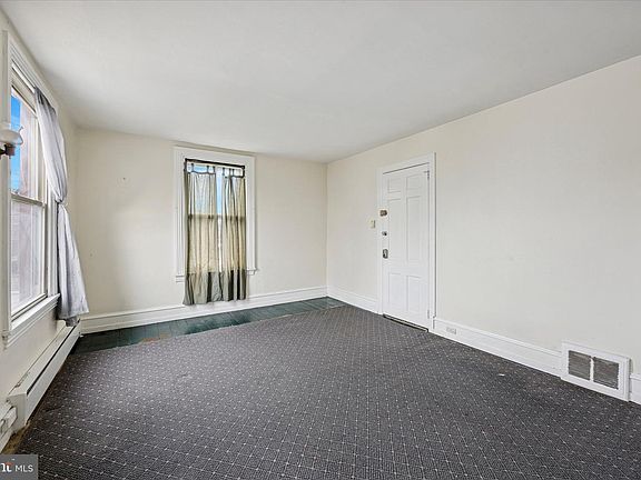 4th image of 30 W Chester Pike