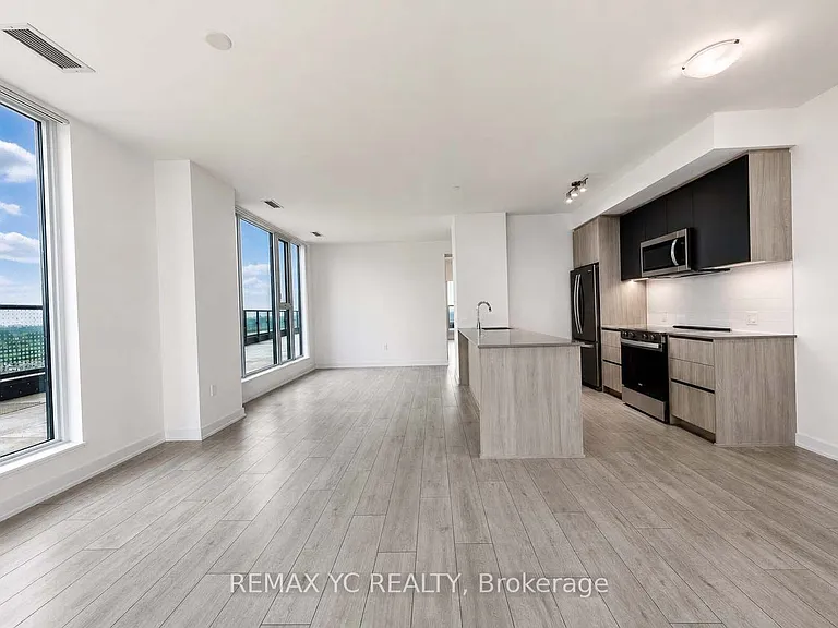 5858 Yonge St #1022 — Photo 4
