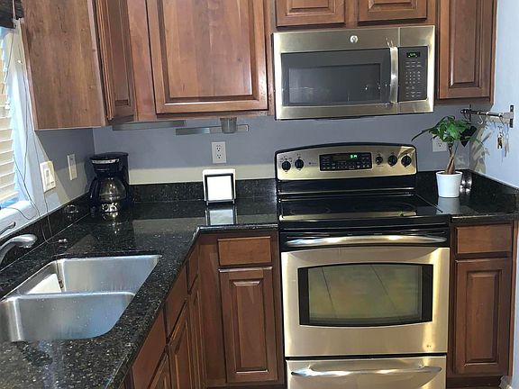 4th image of 14032 W Country Gables Dr