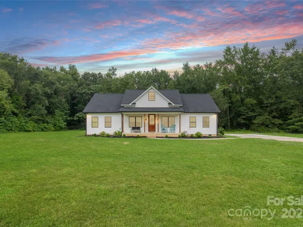 1964 Conservancy Rd, Kershaw, SC 29067