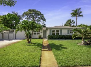 837 W Jasmine Dr, Lake Park, FL 33403