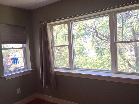 Living Room Bay Window 2