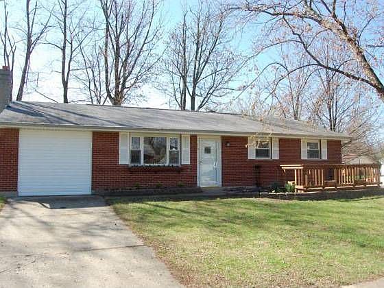 1st image of 913 Stanwood Dr