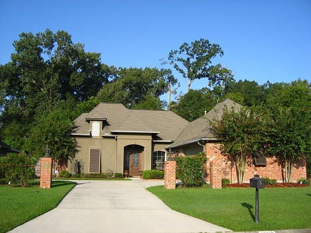 1st image of 13215 Oak Knoll Dr