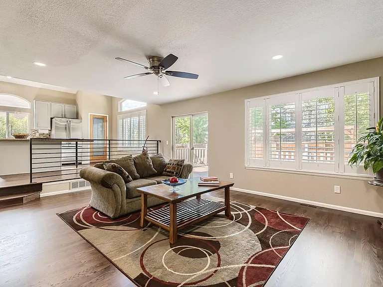 1514 Linden Way — Photo 12