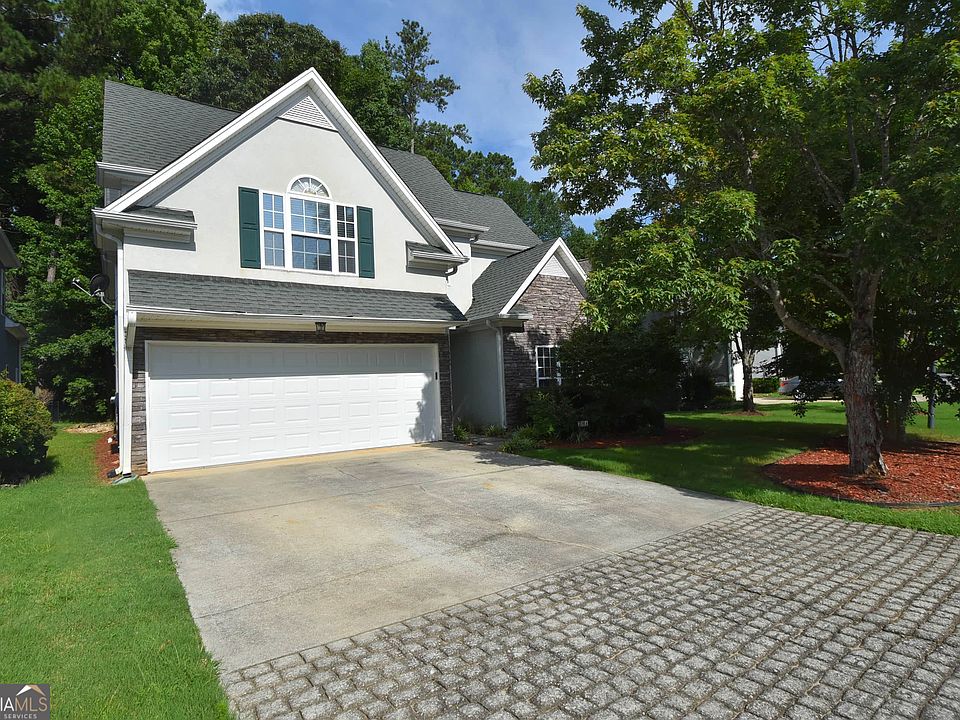 1st image of 204 Lenox Dr