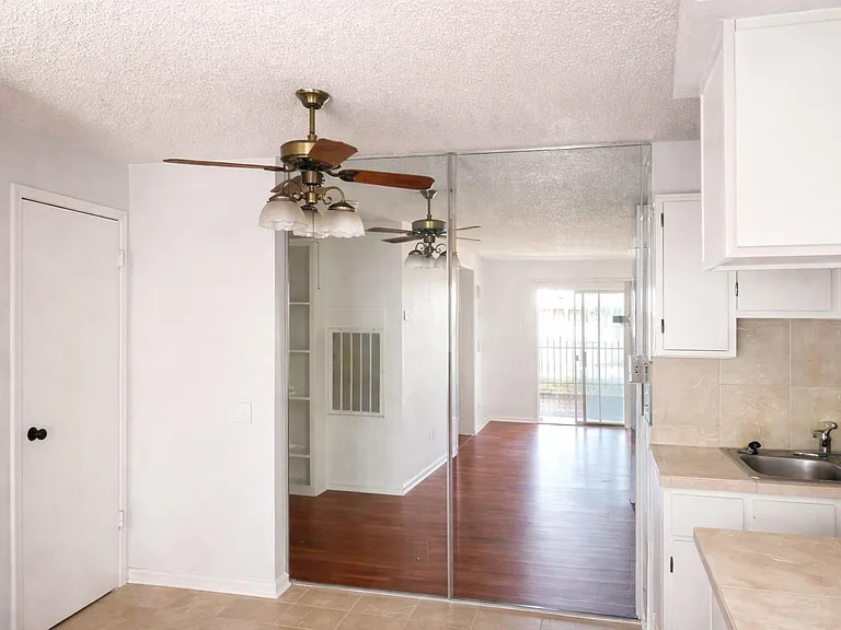 2750 Holly Hall St #713 — Photo 7