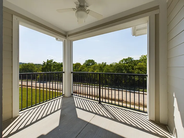 Sanctuary Bluff Apartments — Photo 63