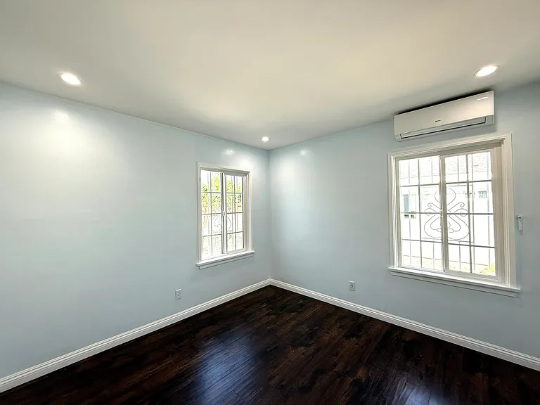 3132 Doolittle Ave — Photo 11