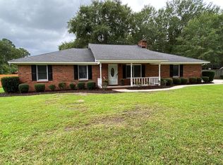 900 Manchester Cir, Sumter, SC 29154