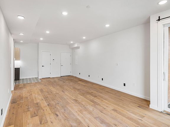 3rd image of 438 Memphis St #24