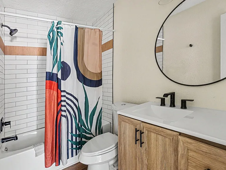 2430 Summer Spring Dr — Photo 11
