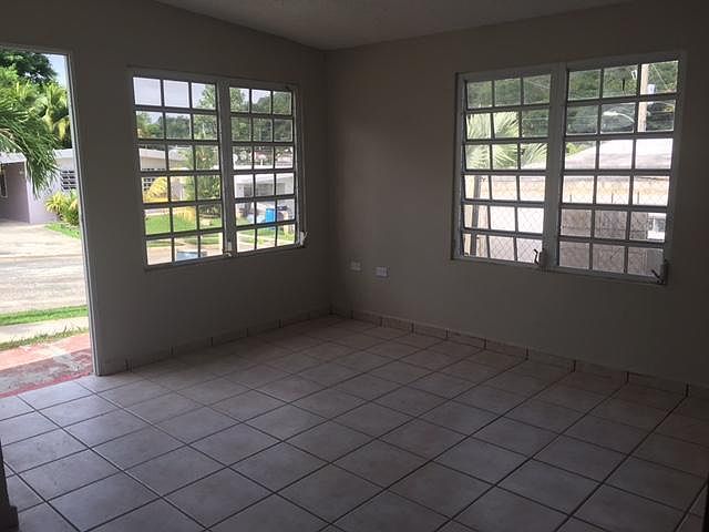 2nd image of A19 Calle 1