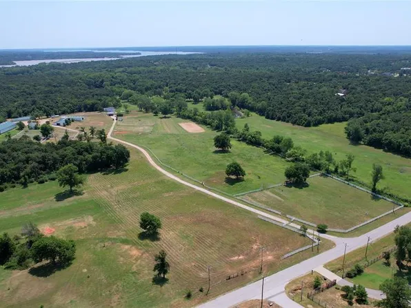 1523 72nd Ave NE, Norman, OK 73026