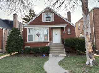 8118 S Spaulding Ave, Chicago, IL 60652