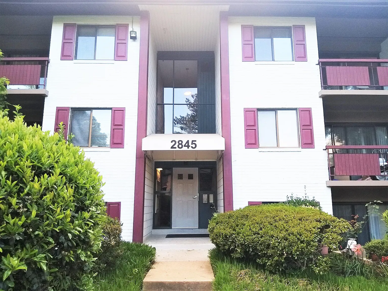 1 bed, 830 sqft, $1,950 — Photo 1