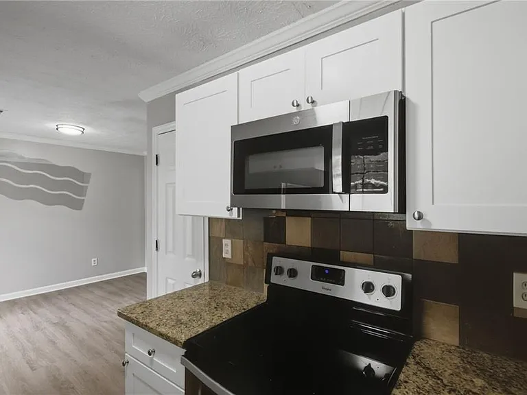 218 Mill Creek Pl — Photo 7