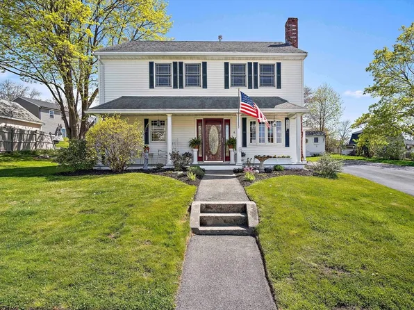 4 Jeffrey Rd, Billerica, MA 01821