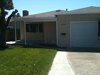 1st image of 2319 Clarke Ave
