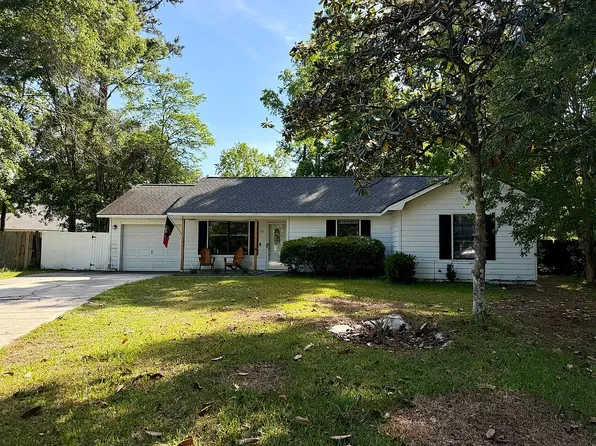 118 Crestwood Ct, Kingsland, GA 31548