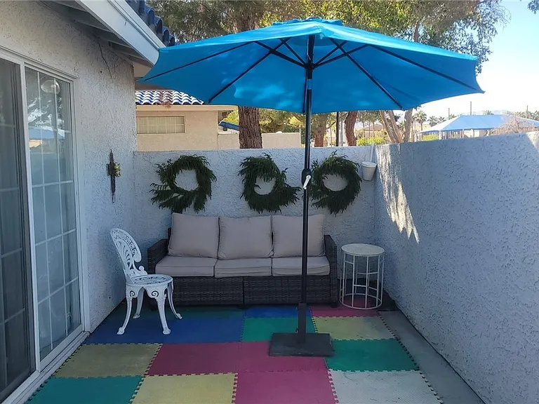 2140 Willowbury Dr #A — Photo 1