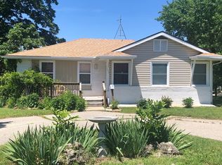 303 Circle Dr, Fort Scott, KS 66701