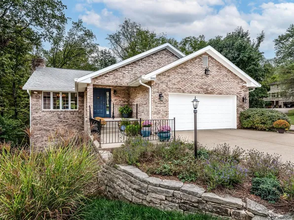 9992 S Saint Andrews Ln, Bloomington, IN 47401