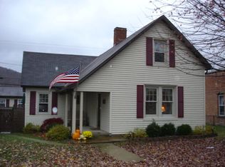 205 E Main St, Bainbridge, OH