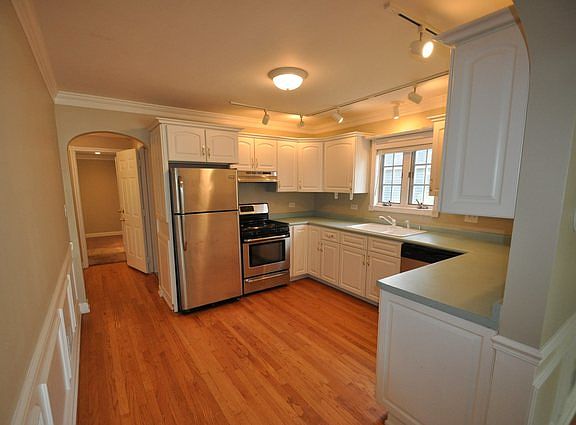 4th image of 9646 S 52nd Ave