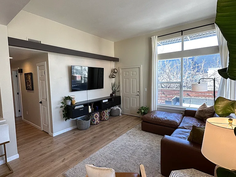 2818 Syracuse St #221 — Photo 18